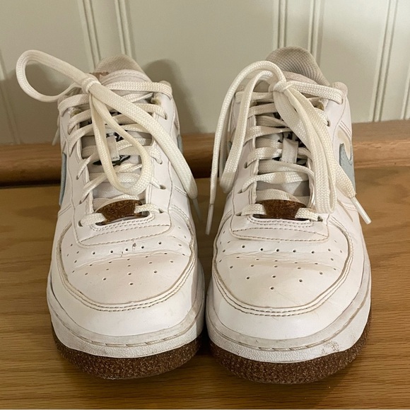 NIKE Air Force 1 LV8 GS 'Indigo' - Picture 2 of 5